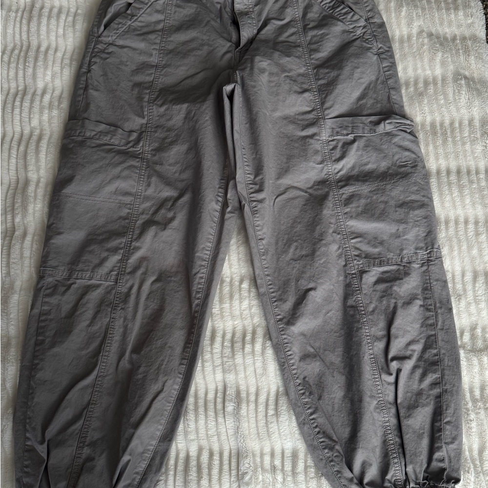 Women’s Gray Jogger